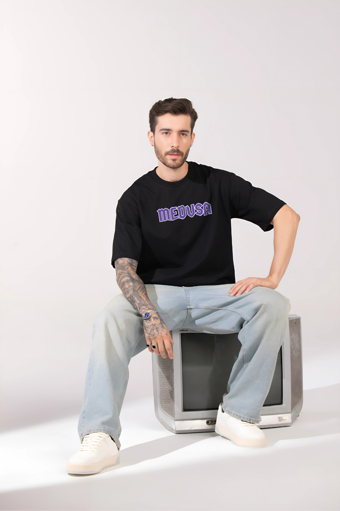 MEDUSA Oversized Printed T-shirt