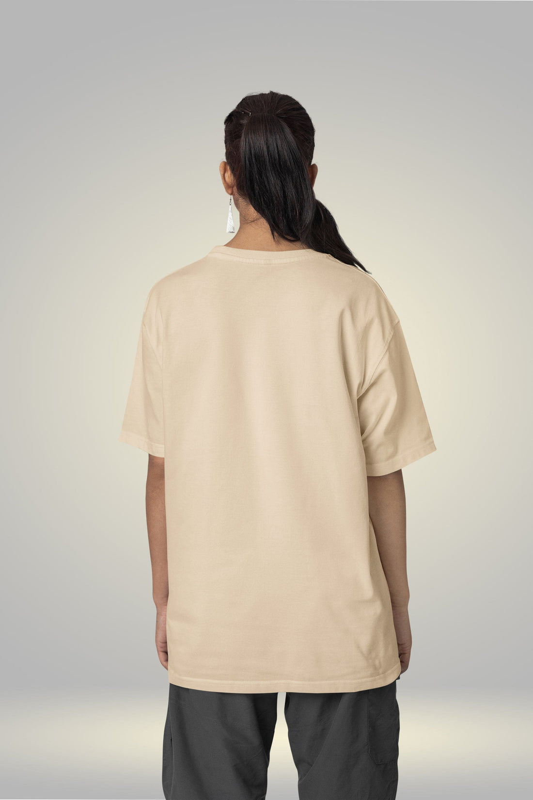 beige t shirt